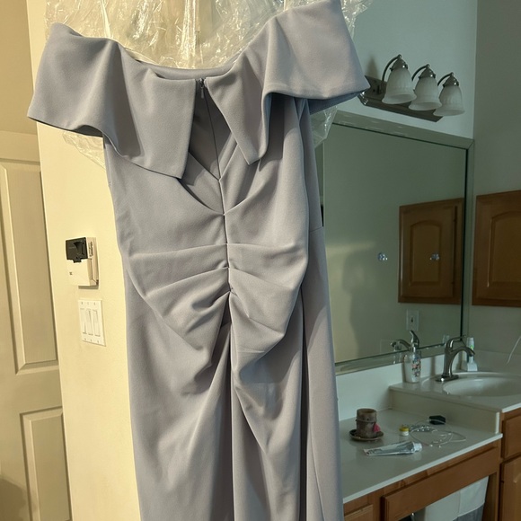 Mother of the bride or groom dress. - Picture 2 of 4